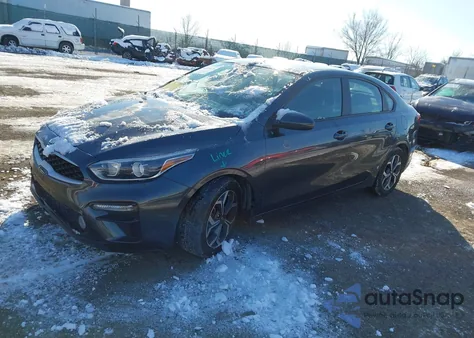 2020 Kia Forte Lxs z USA, uszkodzony, nr VIN 3KPF24AD4LE232674